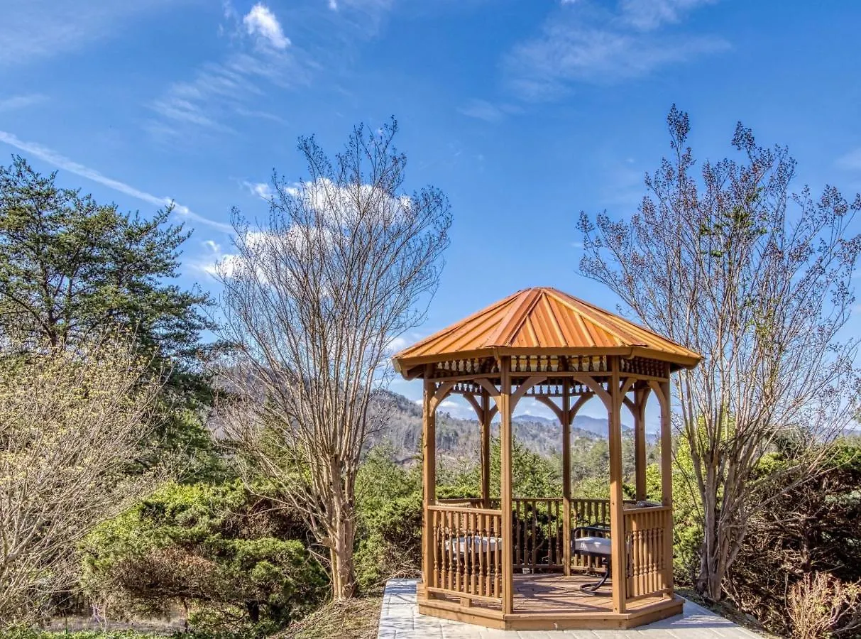 Holiday home Mountain Valley Revival - Brand New Renovations, Close To Town, Panoramic Mountain Views!! Pigeon Forge