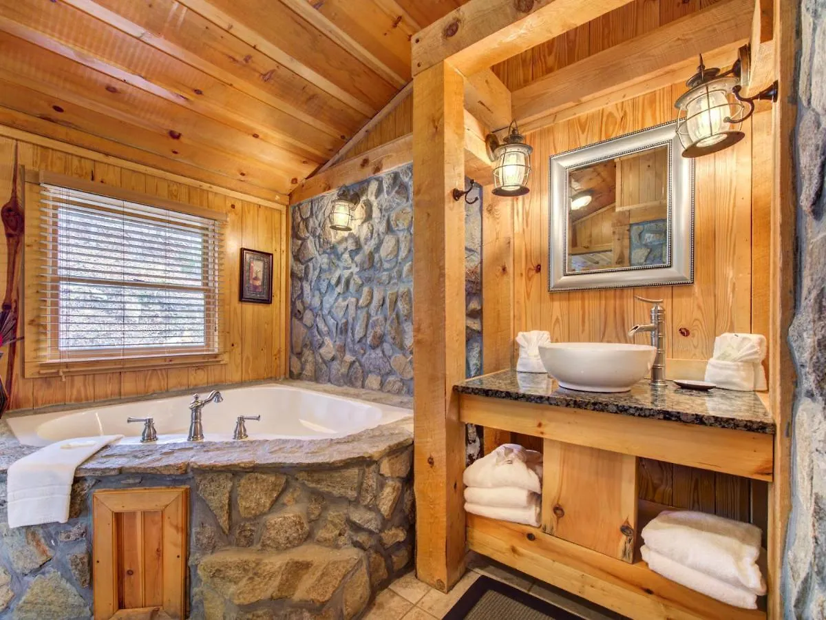 Splashing Sunrise, 2 Bedrooms, Private Pool, Arcade, Hot Tub, Sleeps 6