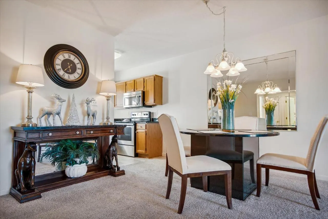 Whispering Pines 124 Apartment *
