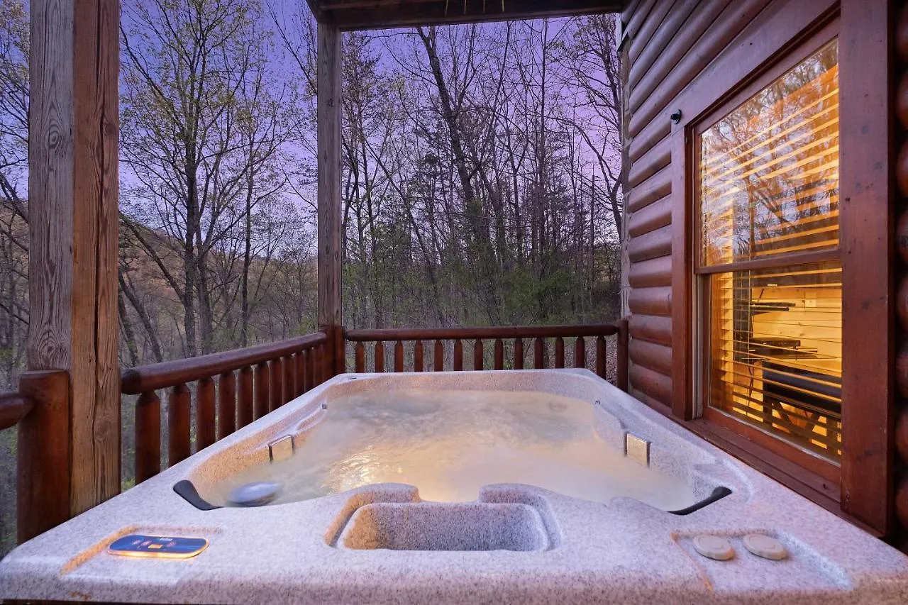 בית נופש Private Smoky Mtn Log With 2 Decks And Hot Tub! *