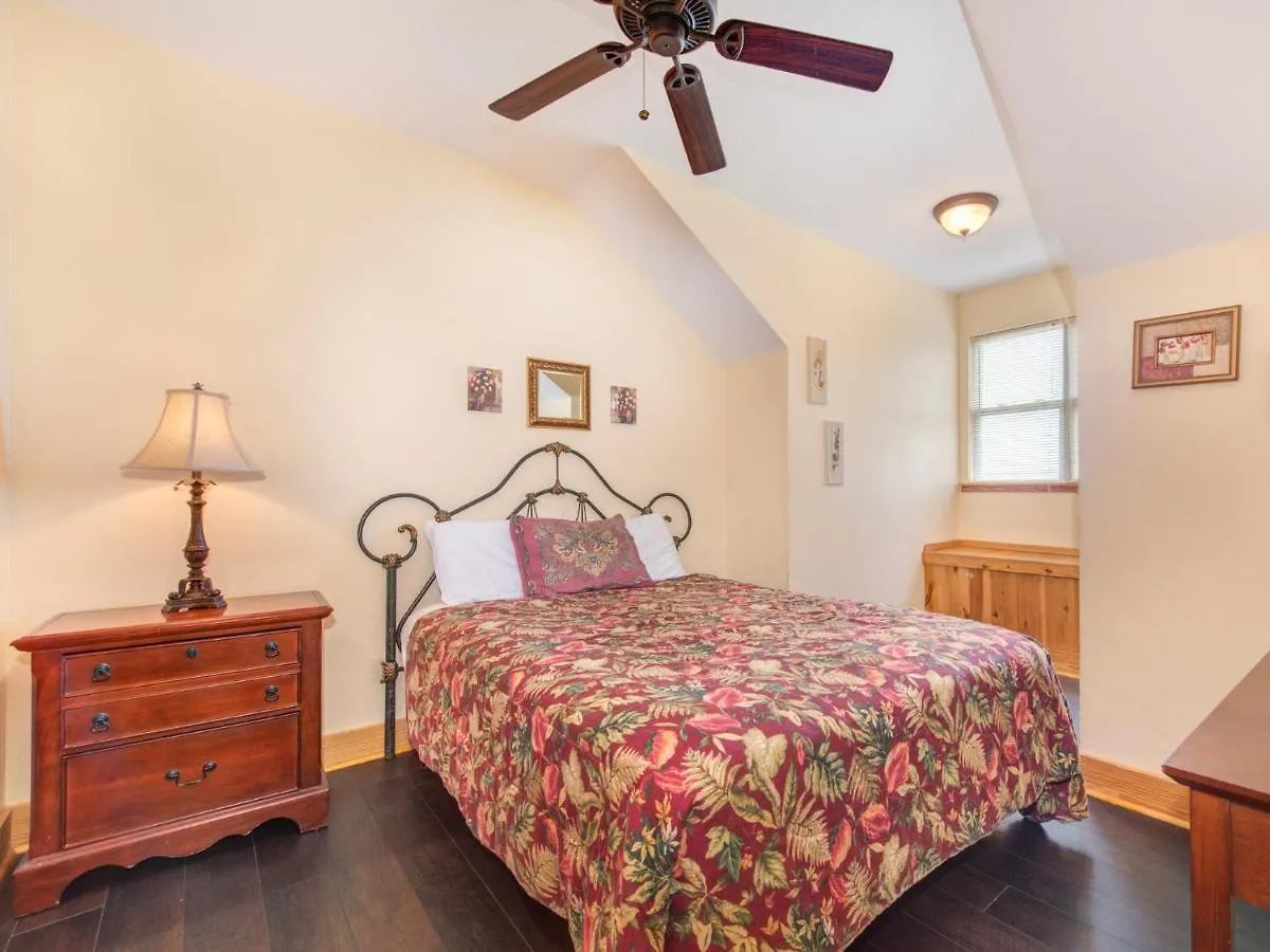 Apartment Mountain Sanctuary 3204