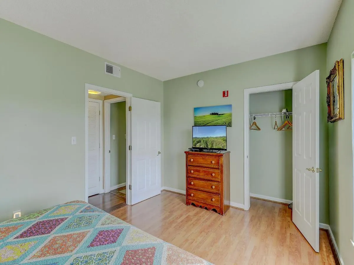 Apartment Your Mountain Escape Whispering Pines 244