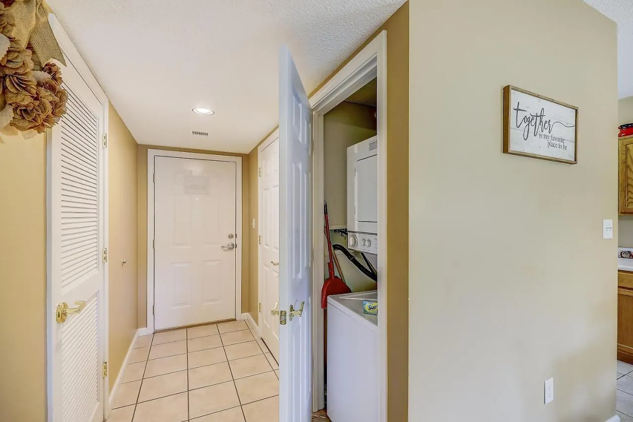 Apartment Ah-mazing! Whispering Pines 532 *