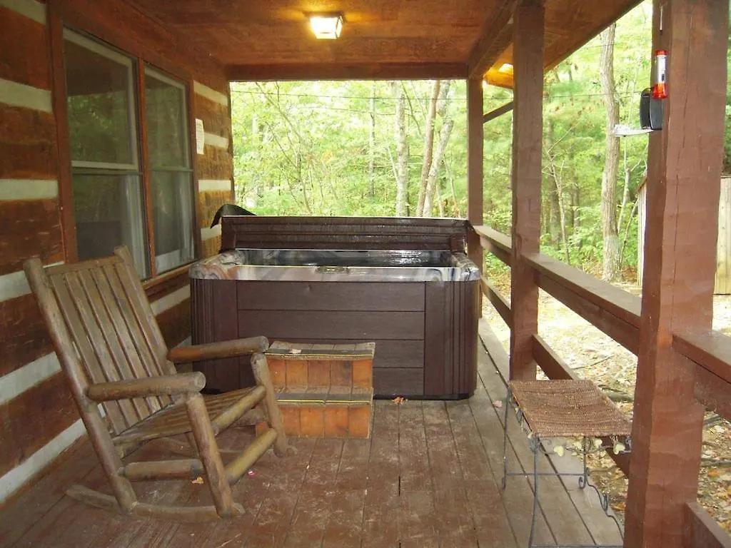 Bears Hideaway * Pigeon Forge