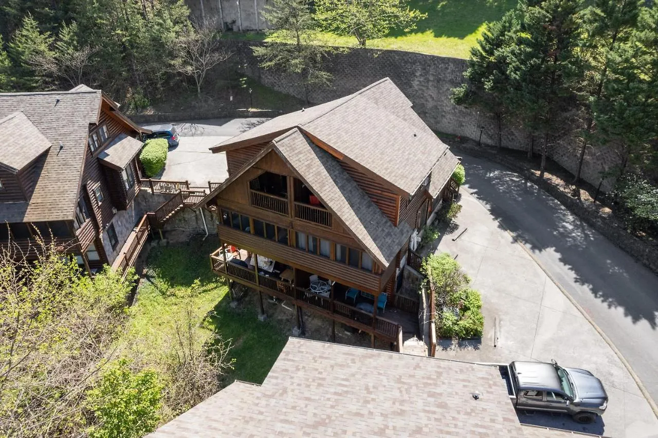Holiday home Bluebell Birdie By Kabino Pigeon Forge