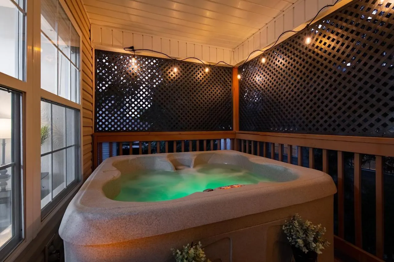 Great Smoky Mountain Get-away Holiday home *
