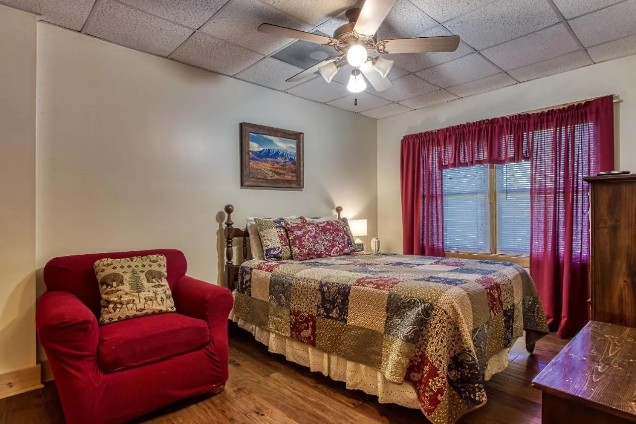 Er222 - Al's Nest Holiday home *