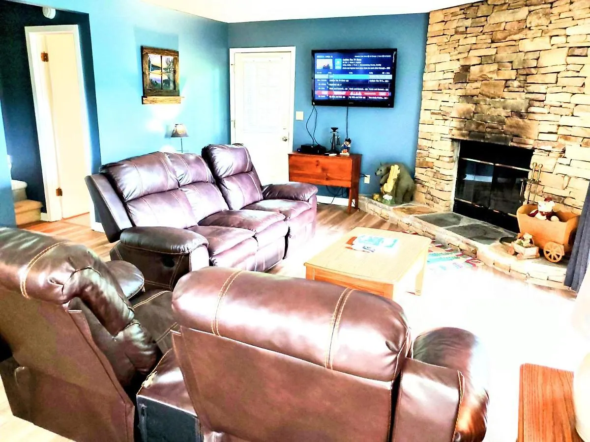 Hillbilly Hilton-pet Friendly-sleeps 4-free Tickets-mountain View Horská chata *