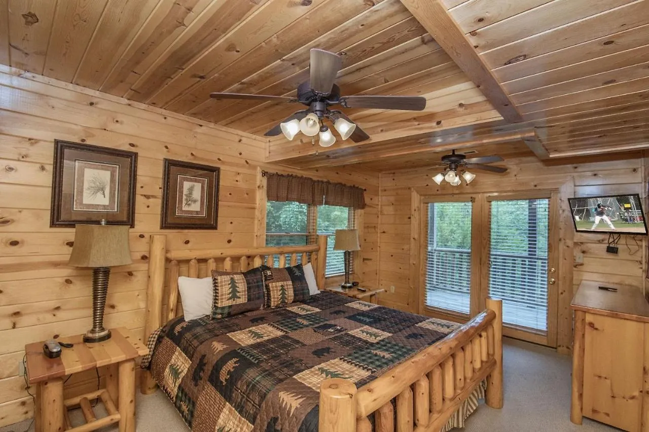 Holiday home Er244 - Black Hawk Hideaway Pigeon Forge