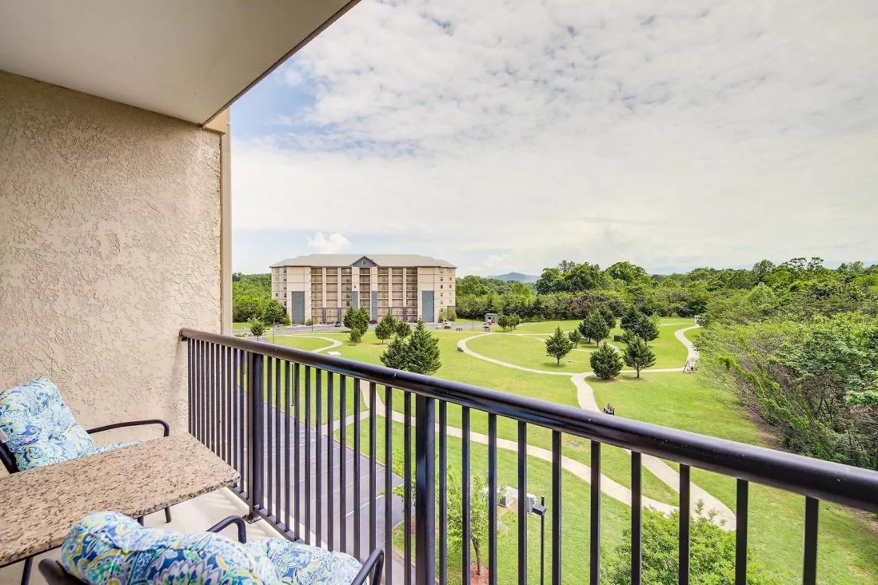 Apartamento With Community Amenities! *