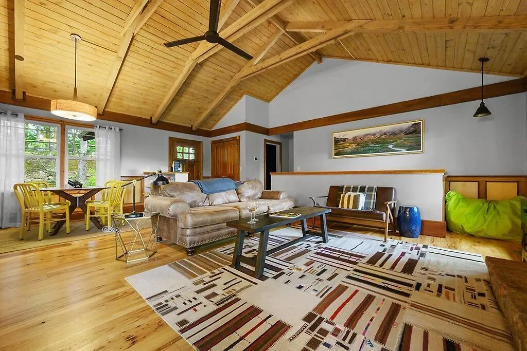 Holiday home Chic Private W/ Epic Views & Amenities! Pigeon Forge