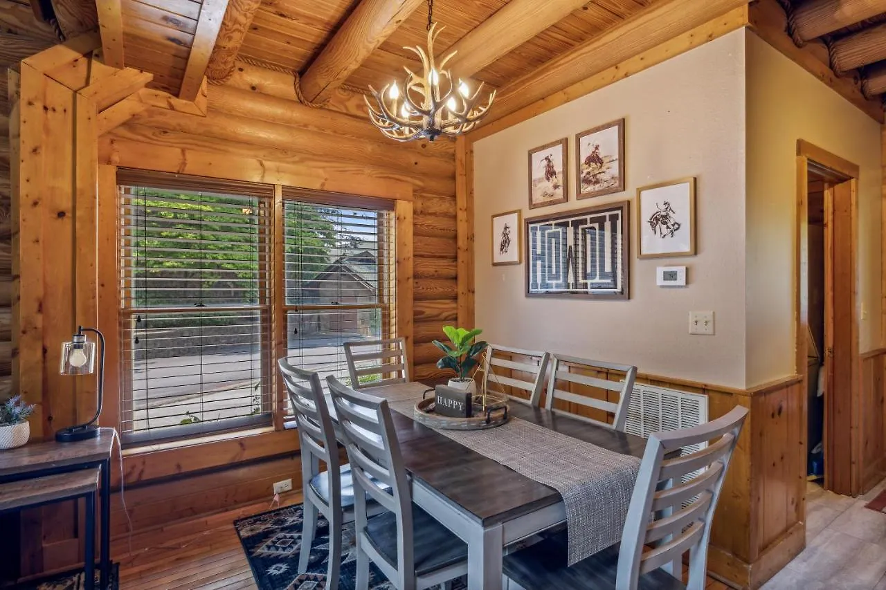 Holiday home Bluebell Birdie By Kabino Pigeon Forge