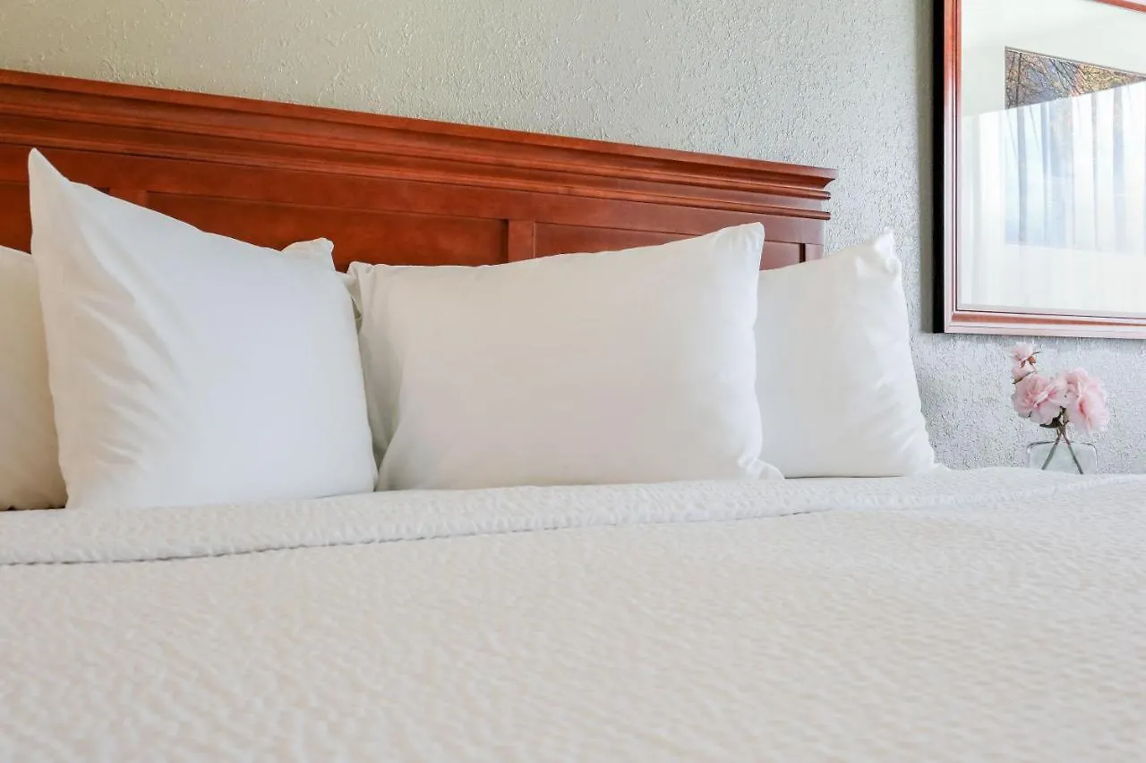 The Ramsey And Convention Center Hotell 4*