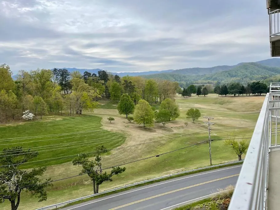 Amazing Mountain Views, 5 Min To Dollywood&parkway Appartement