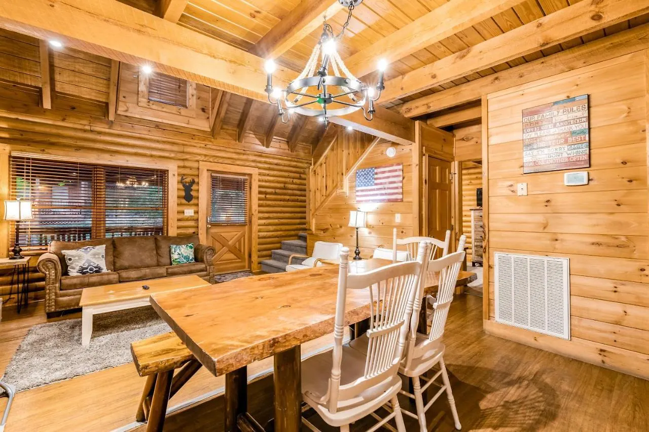 Perch * Pigeon Forge