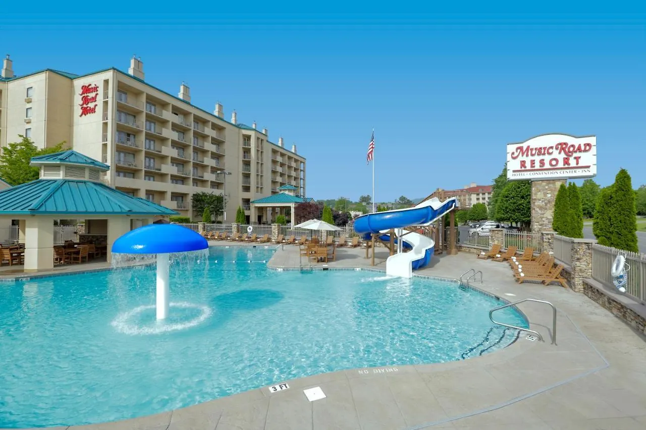 Music Road And Hotel 3*