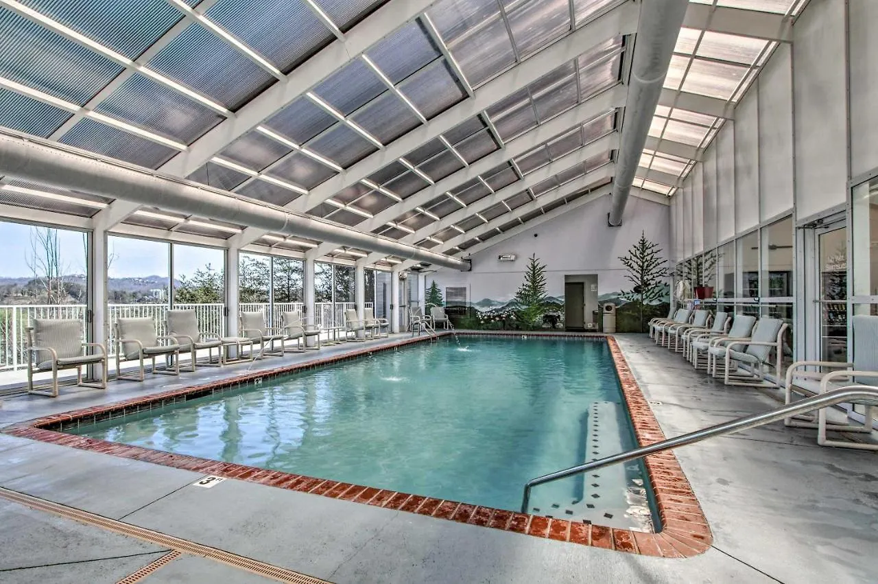 Apartment Retreat With Community Pool! *