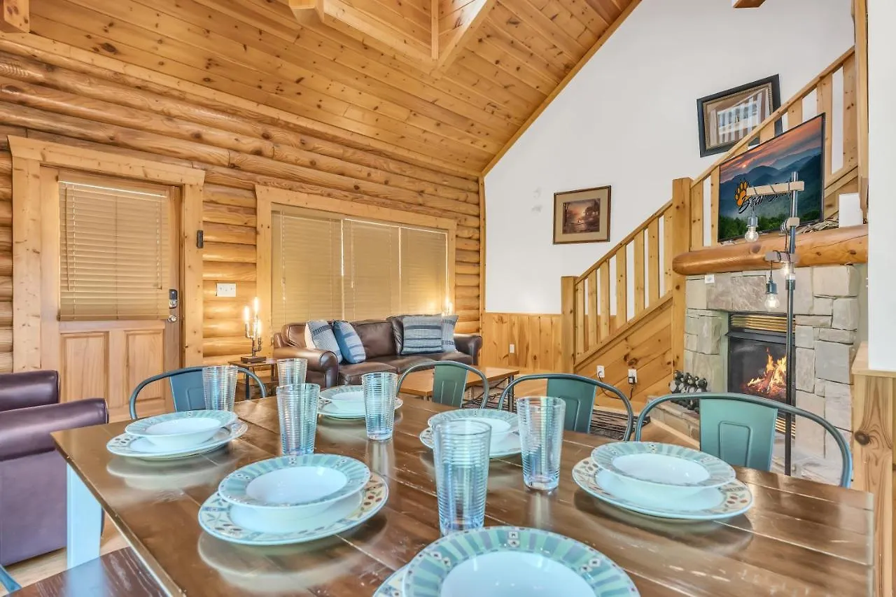 Hibernation Station-indooroutdoor Pool, 1089 Free Tickets Each Paid Day! * Pigeon Forge