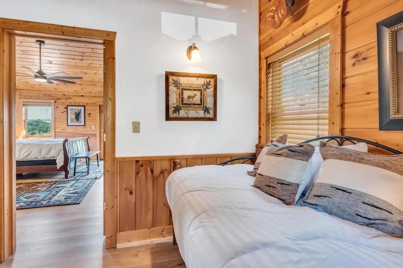Holiday home Hibernation Station-indooroutdoor Pool, 1089 Free Tickets Each Paid Day!