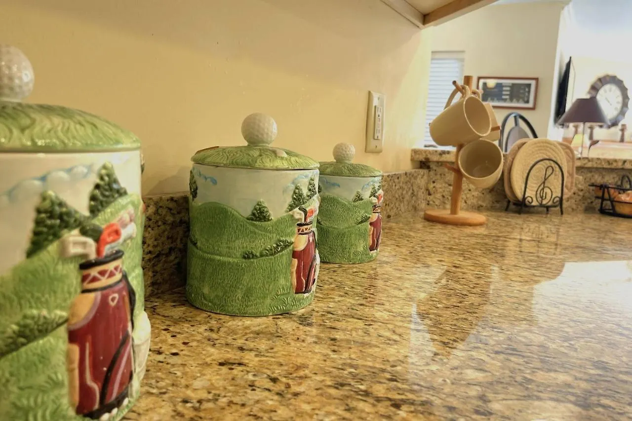 Golf Vista 112 - Golf On Dollywood Lane Holiday home Pigeon Forge