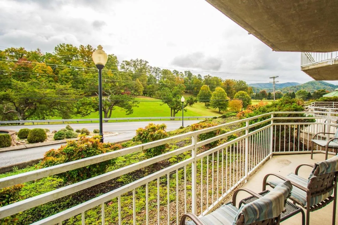 Golf Vista 112 - Golf On Dollywood Lane *