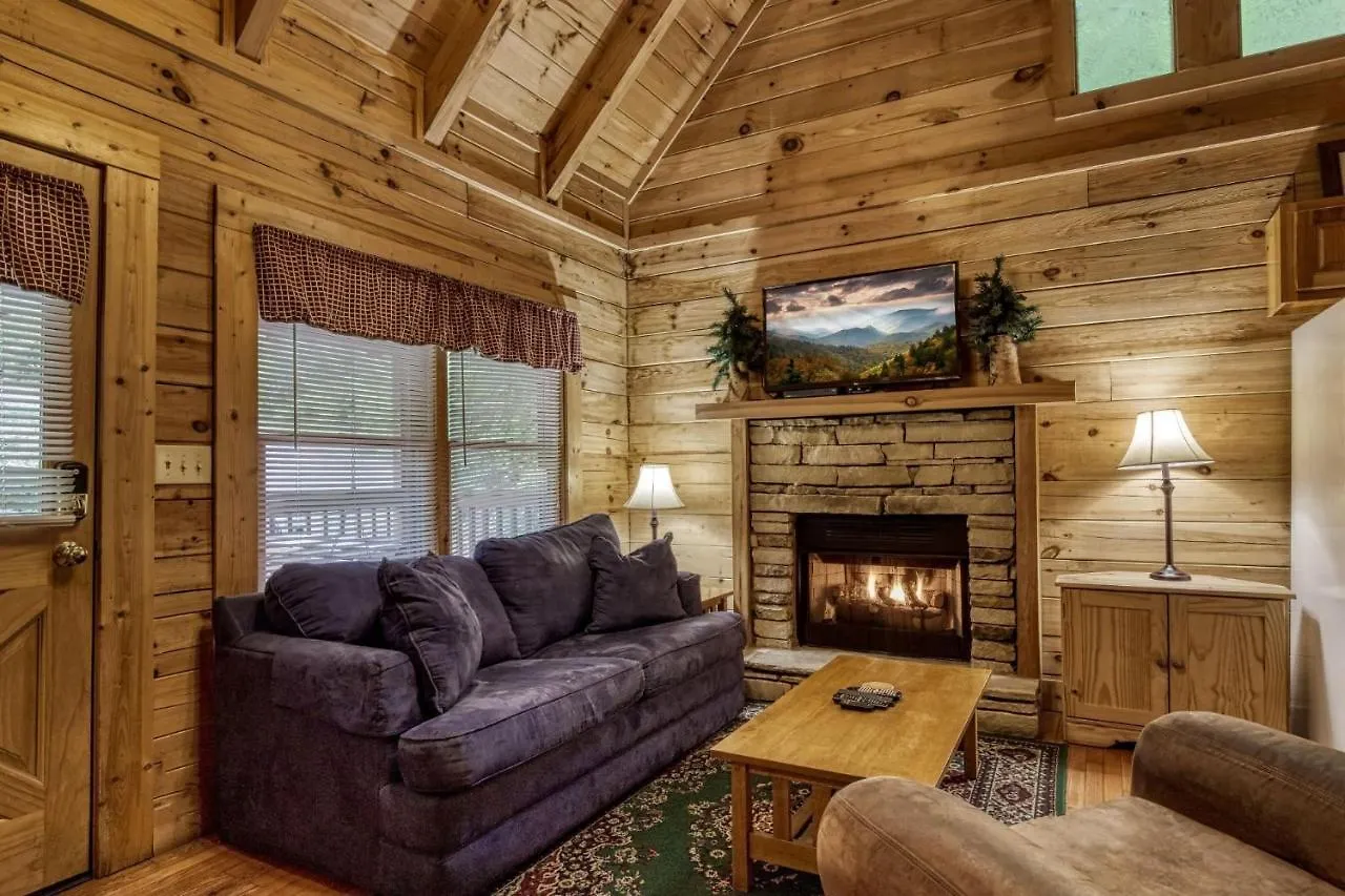 Er205 - Nest Great Location - Close To Town!