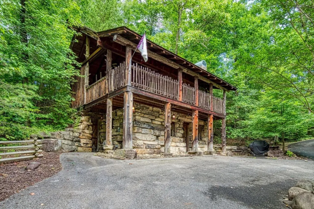 Holiday home Er69 - Rachel's Tree House - Great Location, Close To The Action! Pigeon Forge