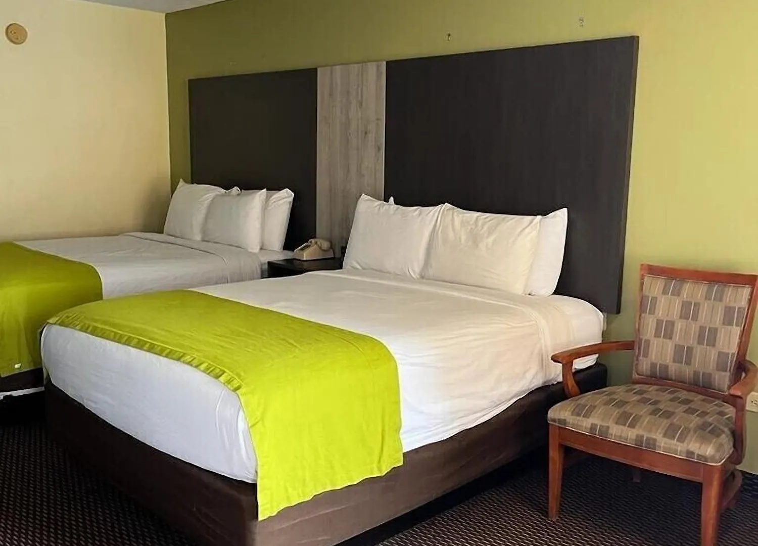 Motel River Place 3*
