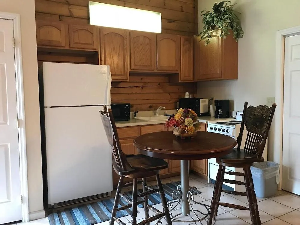 River Place Motel 3*