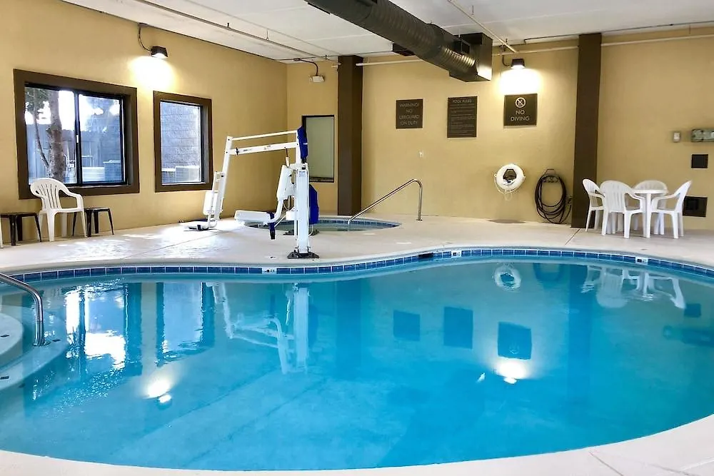 Hotel Vista Near Island Drive And Convention Center Pigeon Forge