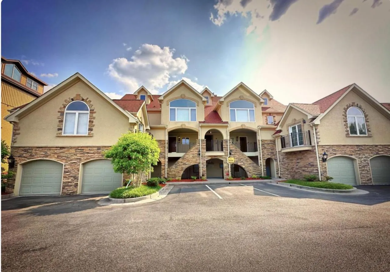 Apartment Bill's On Little Pigeon River *