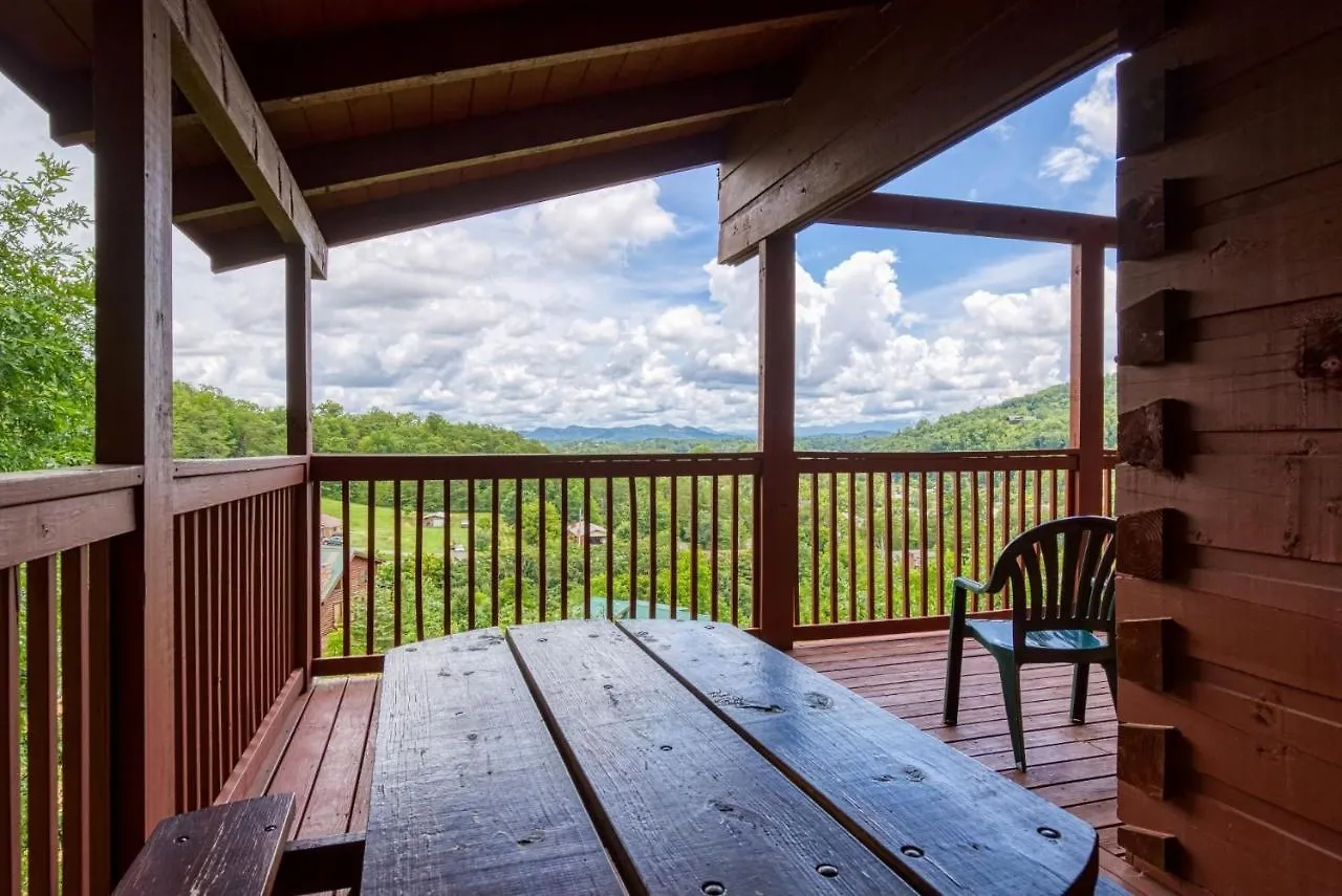Holiday home Ern858 - Eagles On High - Great Location! Close To The Action! *
