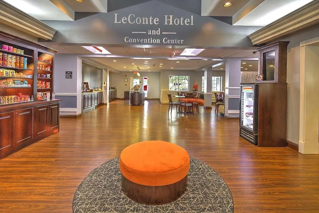 Leconte & Convention Center, Ascend Collection 3*