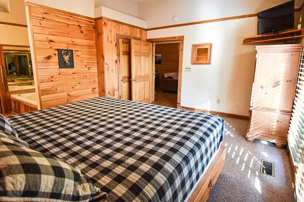 Casa de Férias Four Private - Hot Tub - Arcade - Fast Wi-fi - One Minute To Parkway Fun