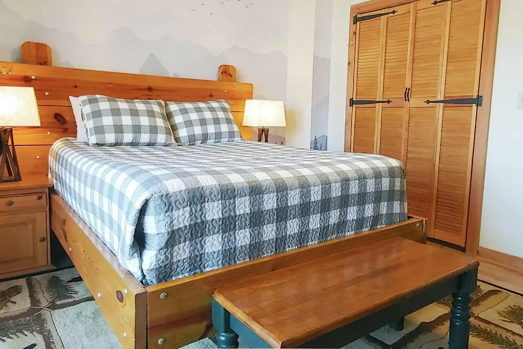 Casa de Férias Four Private - Hot Tub - Arcade - Fast Wi-fi - One Minute To Parkway Fun