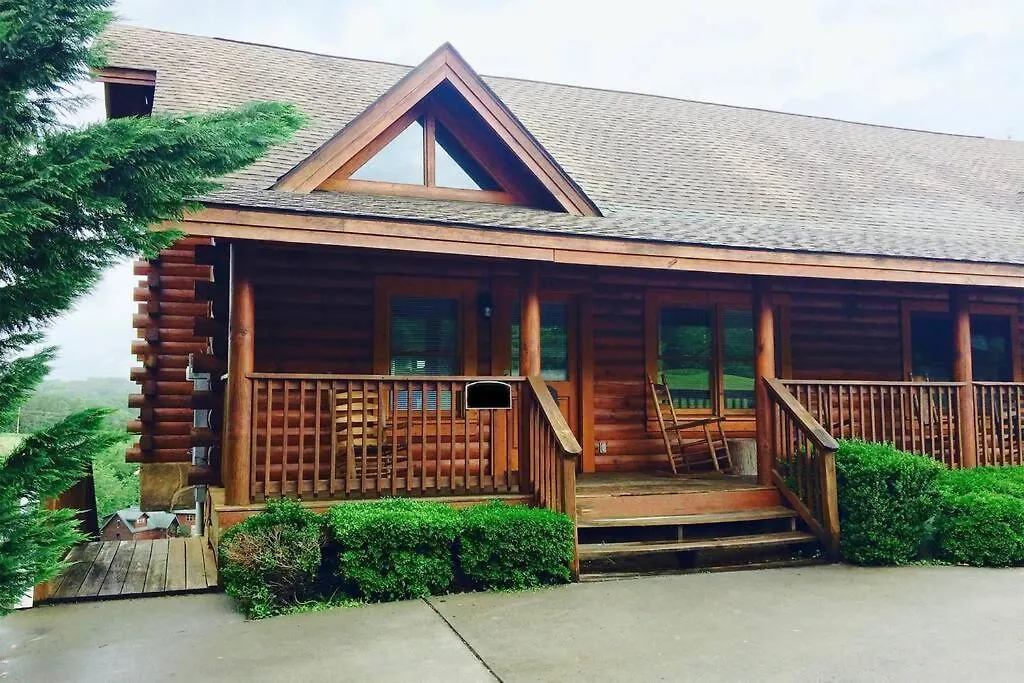 Smoky Mountain Retreat- With Modern Amenities In The Heart Of Pf Holiday home Pigeon Forge