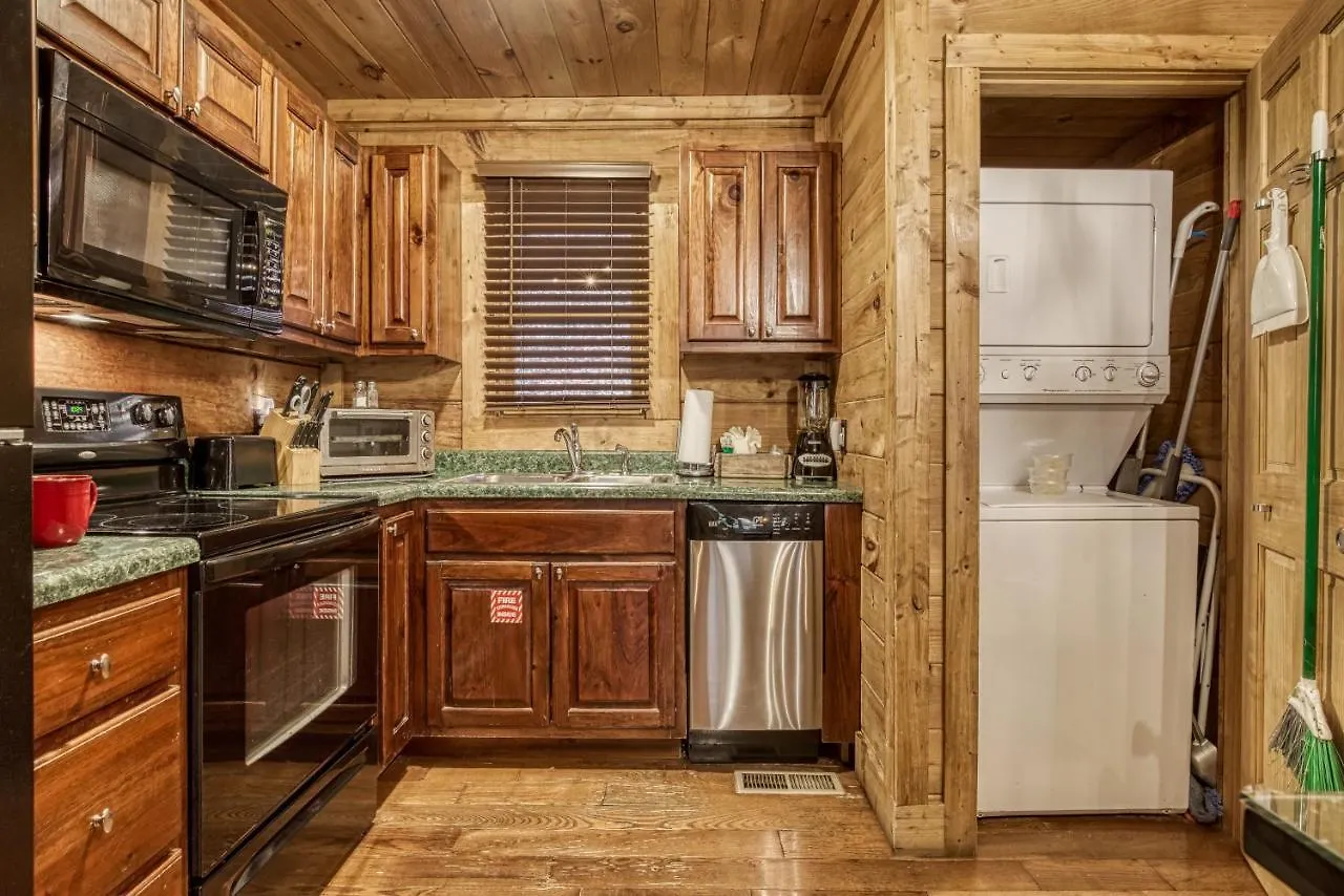 Bridgewood Cabin, Hot Tub, 1089 Of Free Attraction Tickets For Each Paid Day, Dollywood And More! Holiday home *