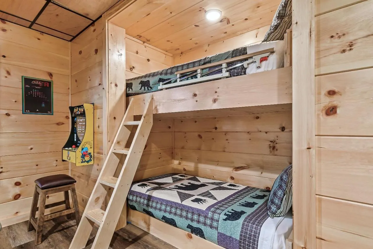 Mountains R Calling, Cozy Hideaway, King Beds, Hot-tub, Arcade, Ev Ready 別荘 ピジョンフォージ