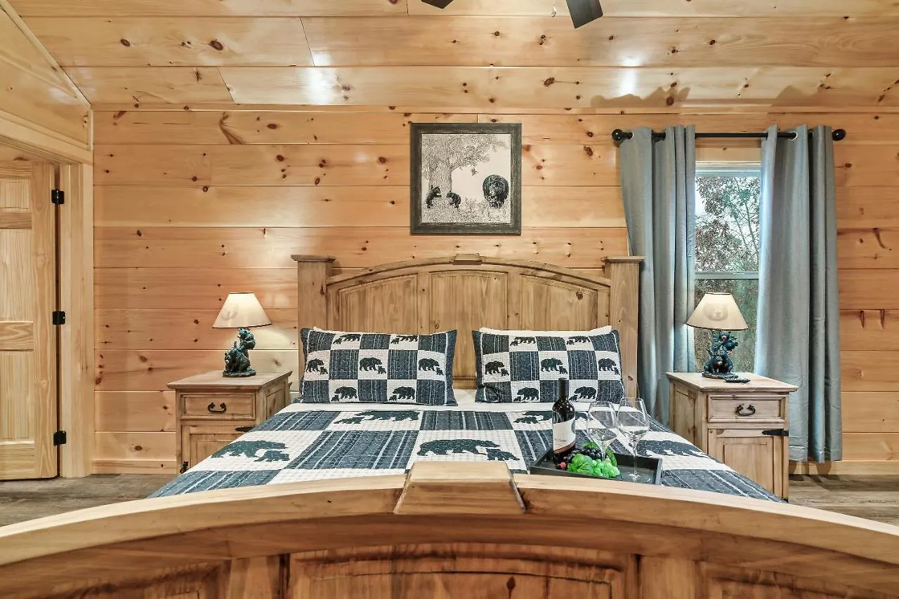 Mountains R Calling, Cozy Hideaway, King Beds, Hot-tub, Arcade, Ev Ready *