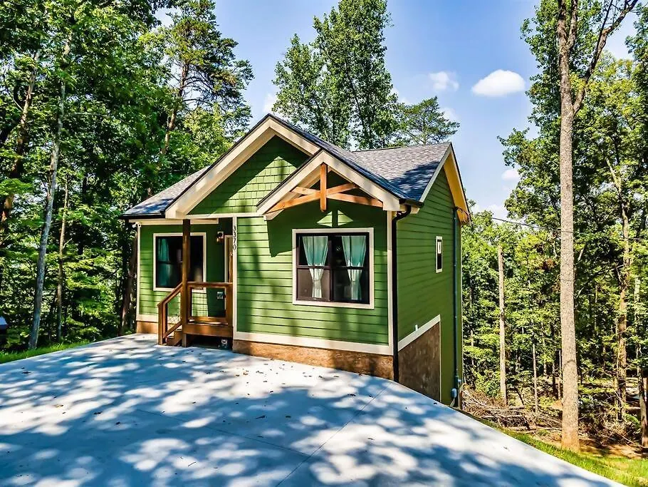 Three Cubs Den - Minutes To Pf Strip, Hot Tub, Arcade Games, Bunks, View