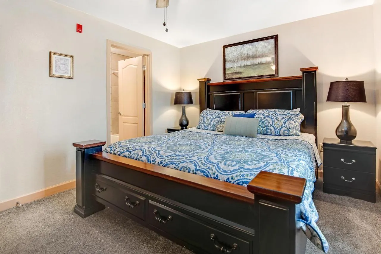 Mountain View 5502 Apartment