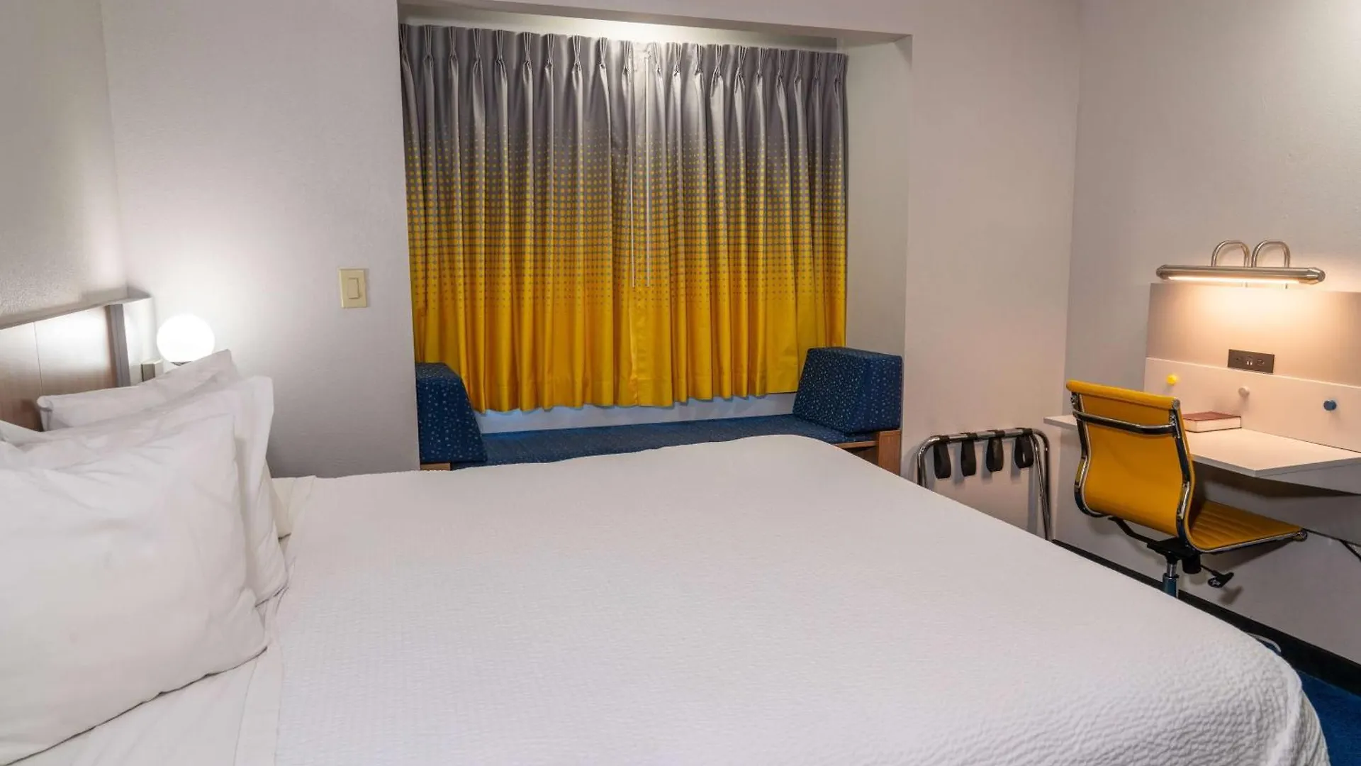 Microtel & By Wyndham Hotel