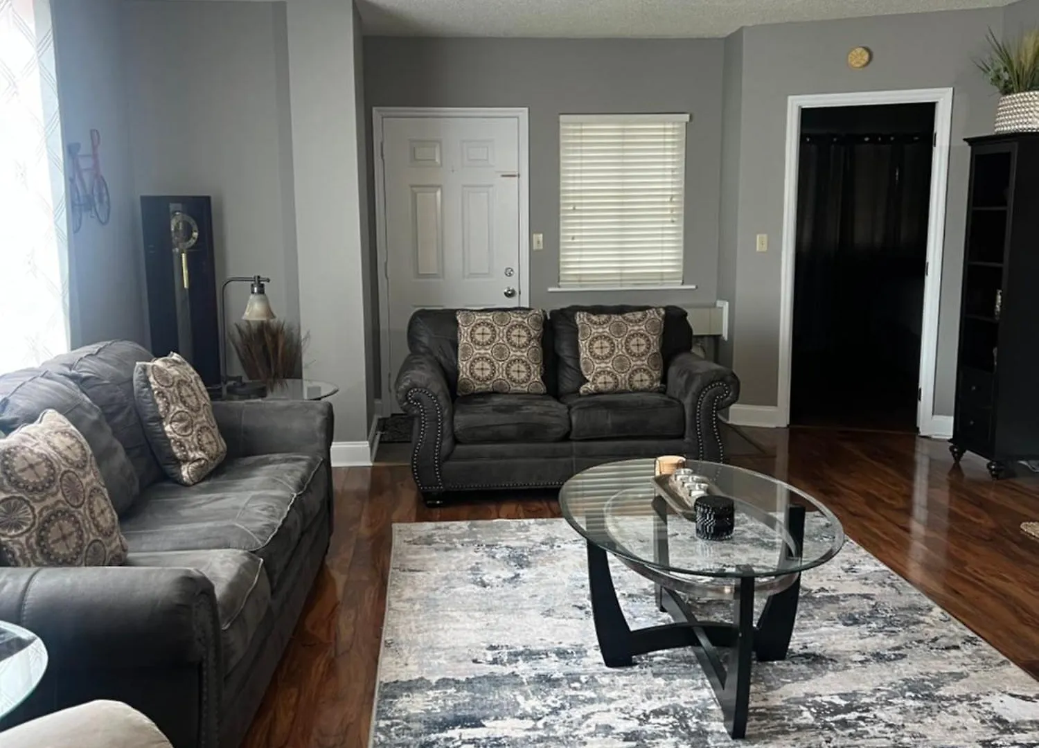 River Place #501 2bd *