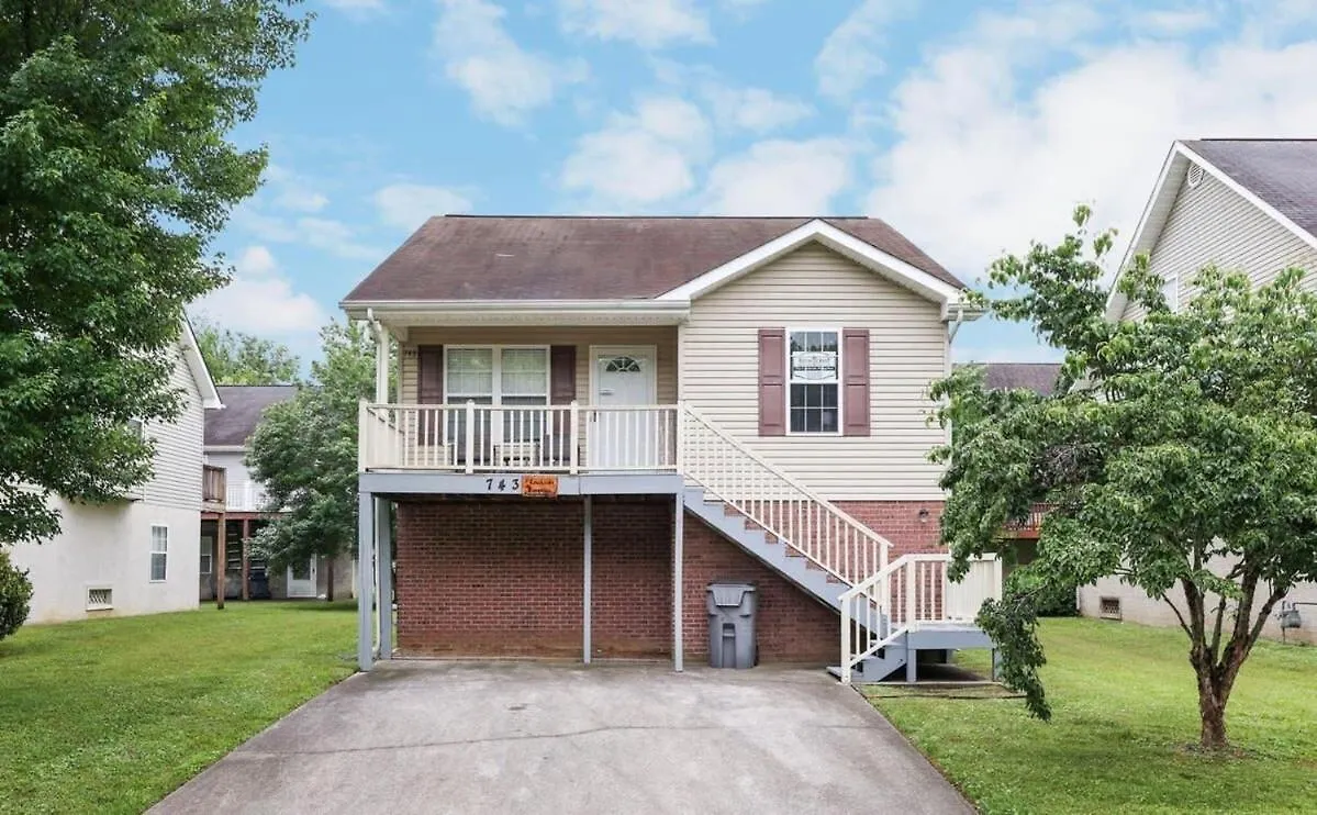 Spot For And The Family In Sevier County * Pigeon Forge