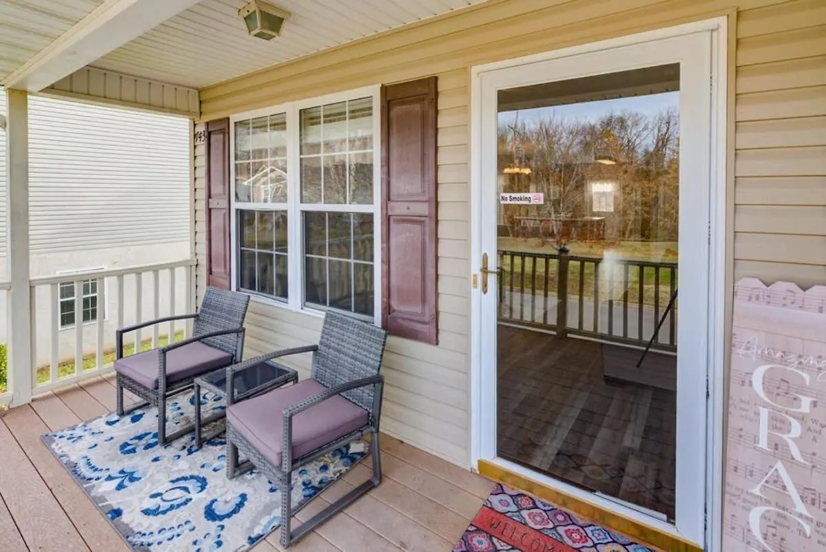 Spot For And The Family In Sevier County Holiday home