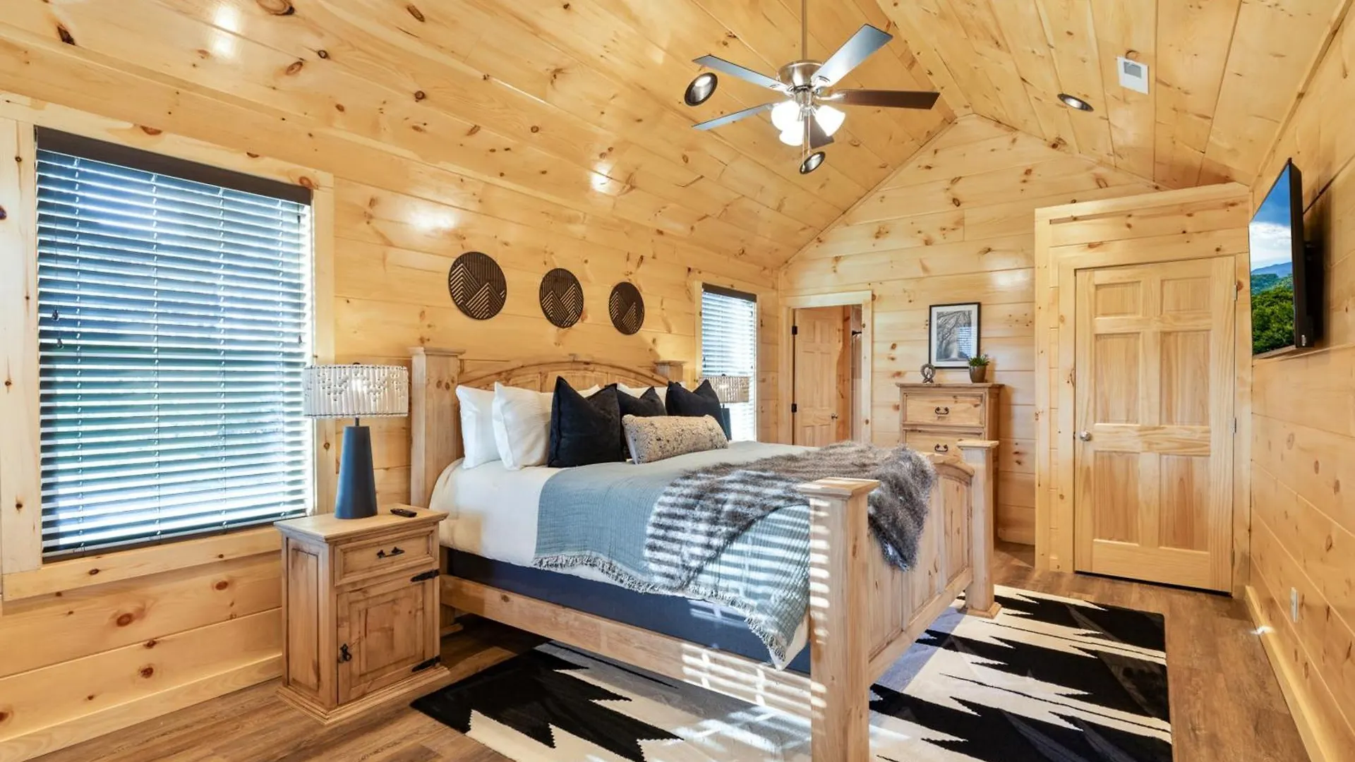 Apartmán Parkway Paradise W/ Private Hot Tub Pigeon Forge