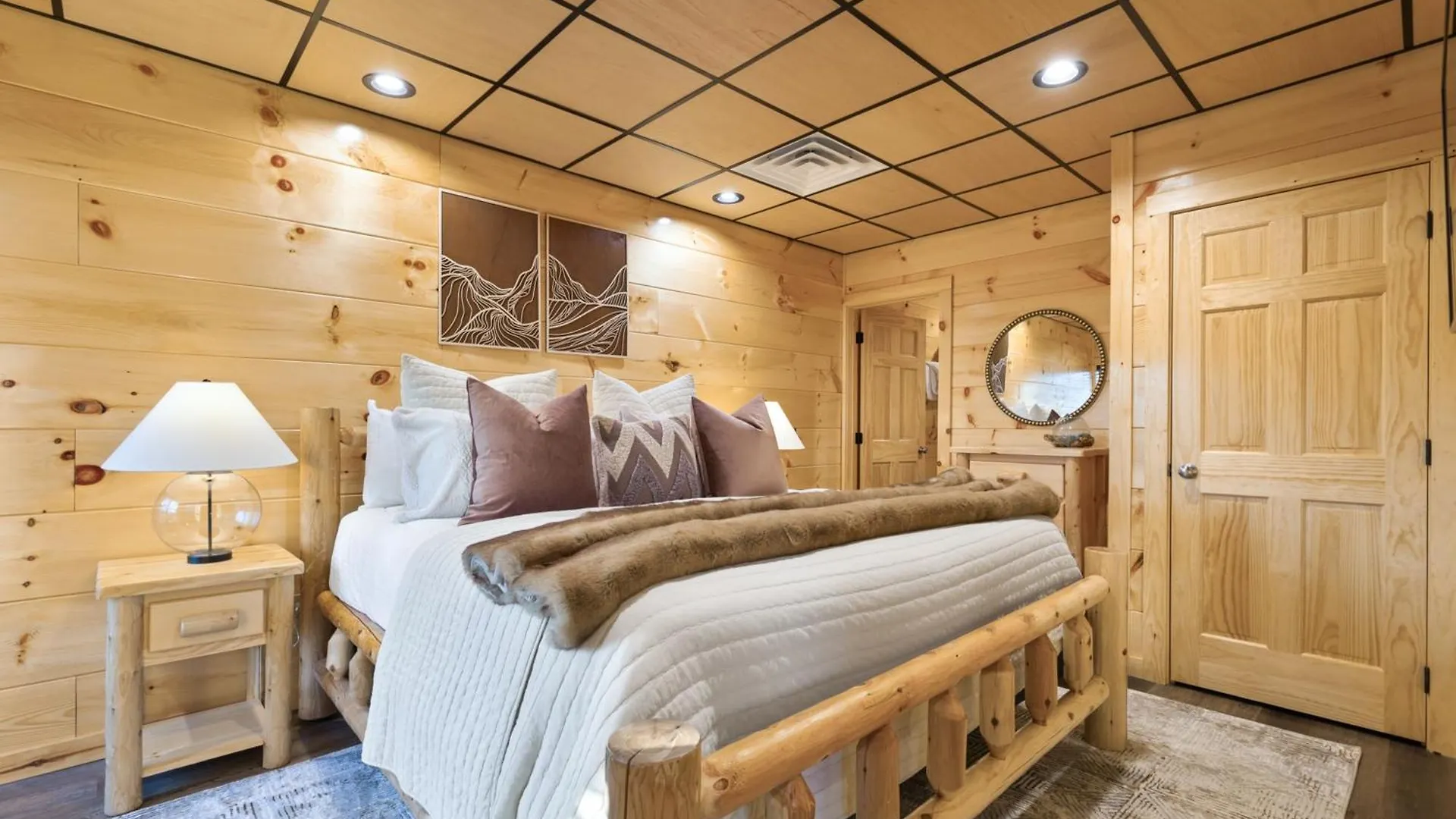 Parkway Paradise W/ Private Hot Tub Apartmán