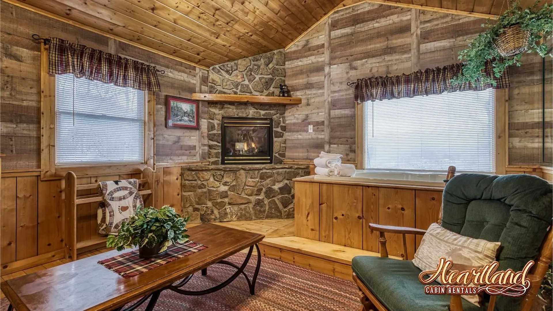 Of The World 2 Bedroom 2 Bath Between And Gatlinburg *