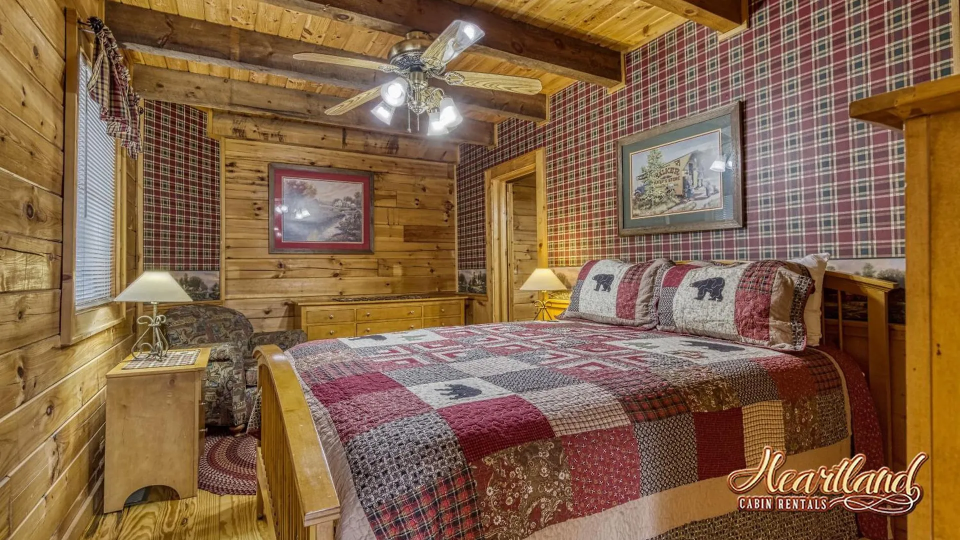 Of The World 2 Bedroom 2 Bath Between And Gatlinburg