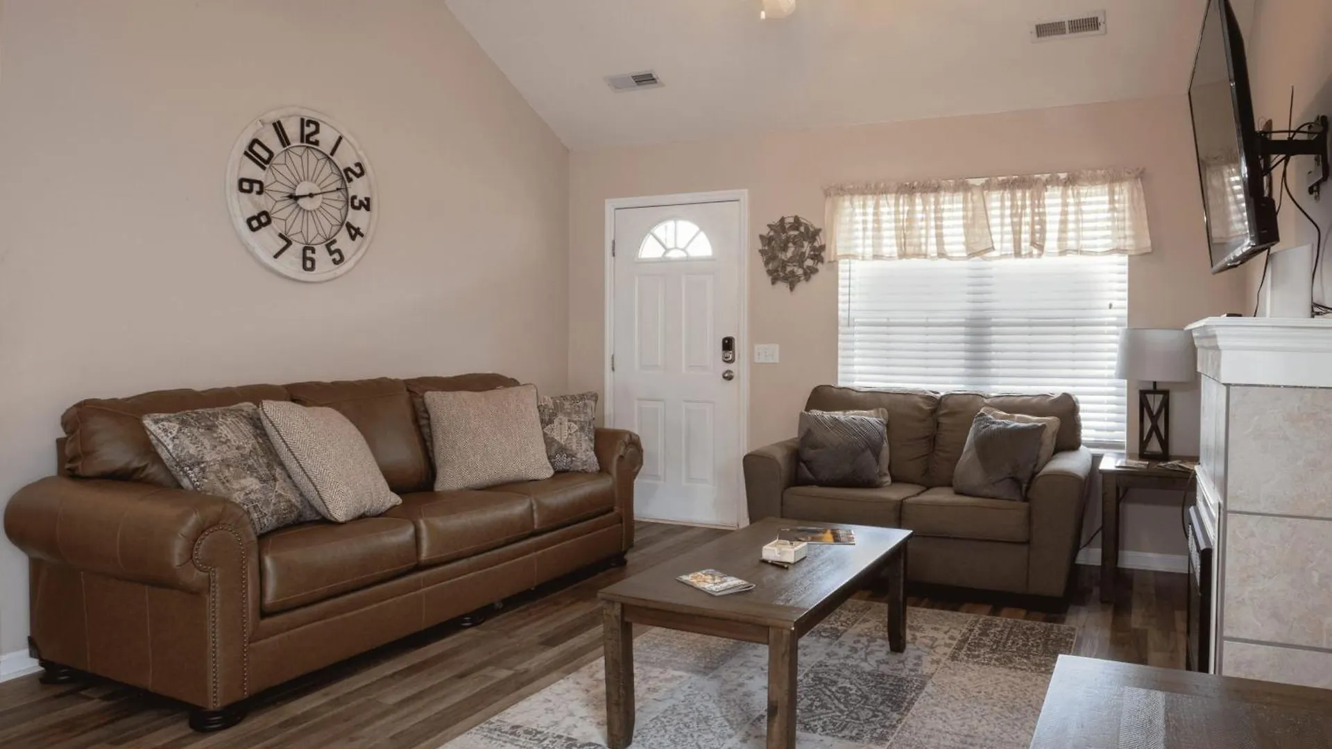 Spot For And The Family In Sevier County